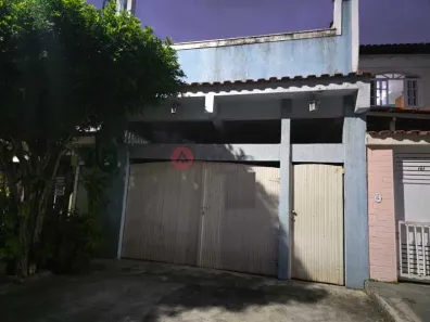 Casa de Condomínio com 3 Quartos para alugar, 85m² no Irajá, Rio de Janeiro