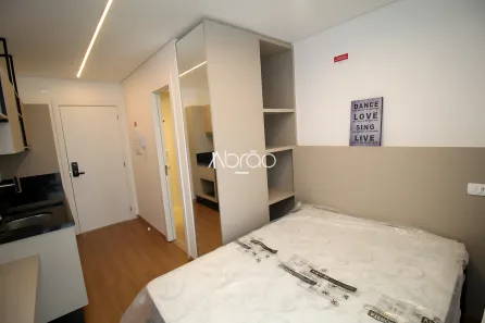 Apartamento com 1 Quarto para alugar, 19m² no Centro, Curitiba