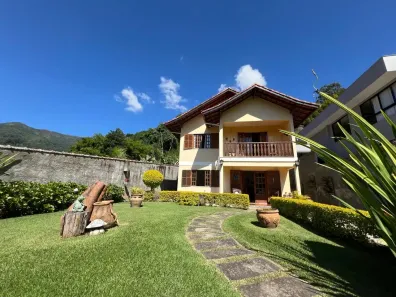 Casa com 4 Quartos à venda, 410m² no Cônego, Nova Friburgo