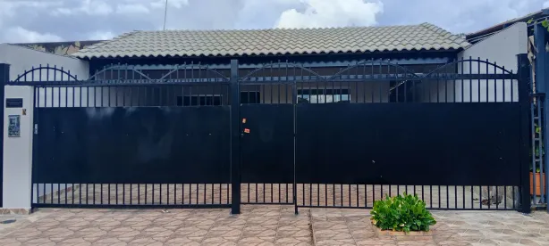 Casa com 4 Quartos para venda ou aluguel, 150m² no Setor Oeste, Brasília