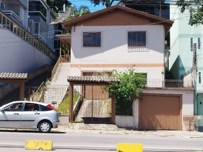 Casa com 3 Quartos à venda, 160m² no São Roque, Bento Gonçalves