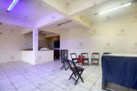 Prédio Comercial à venda, 600m² no Parque Bandeirantes, Mauá