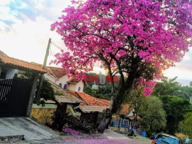 Casa de Condomínio com 5 Quartos à venda, 270m² no Baldeador, Niterói