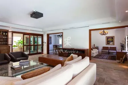 Casa com 4 Quartos à venda, 480m² no Jardim Guedala, São Paulo