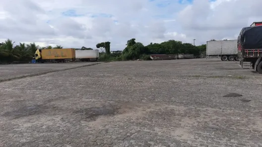 Lote/Terreno para alugar, 3000m² no Pirajá, Salvador