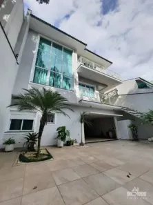 Sobrado com 4 Quartos à venda, 394m² no Jardim Virginia Bianca, São Paulo