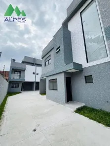 Sobrado com 3 Quartos à venda, 122m² no Uberaba, Curitiba