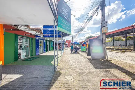 Ponto Comercial com 1 Quarto à venda, 27m² no Maracanã, Colombo