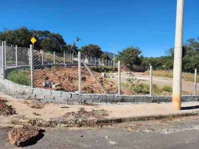 Lote/Terreno à venda, 650m² no Cidade Satélite, Atibaia
