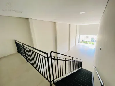 Ponto Comercial para alugar, 150m² no Colonial, Londrina