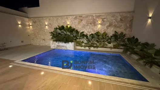 Casa com 4 Quartos à venda, 270m² no Lagoa Santa, Governador Valadares