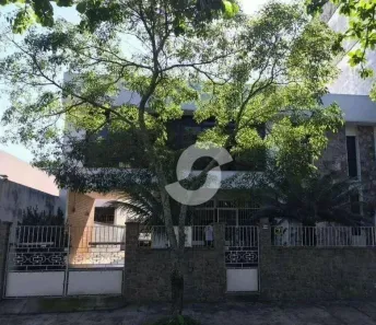Casa com 6 Quartos à venda, 390m² no São Francisco, Niterói