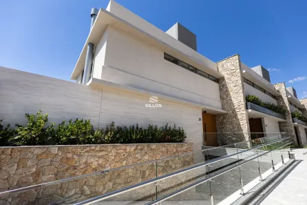Sobrado com 3 Quartos à venda, 278m² no Santa Felicidade, Curitiba
