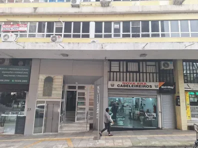 Sala Comercial com 5 Quartos à venda, 123m² no Centro Histórico, Porto Alegre
