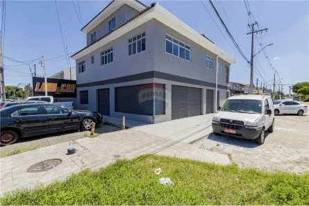 Prédio Comercial à venda, 300m² no Sítio Cercado, Curitiba
