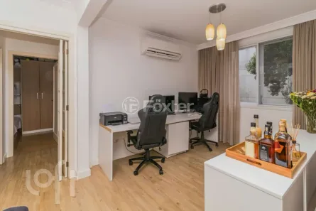 Apartamento com 3 Quartos à venda, 75m² no Higienópolis, Porto Alegre