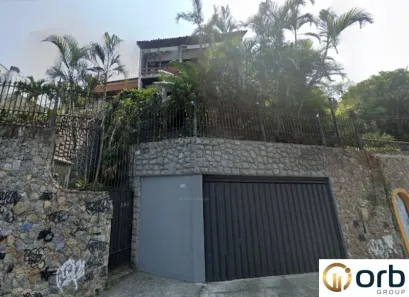 Casa com 4 Quartos à venda, 202m² no São Francisco, Niterói