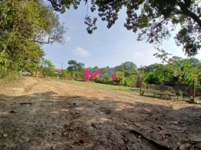 Fazenda/Sítio com 2 Quartos à venda, 100m² no Parque Iramaia, Campo Limpo Paulista
