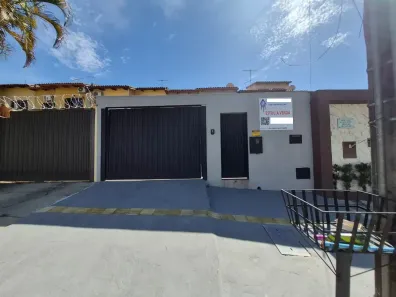 Sobrado com 4 Quartos à venda, 131m² no Setor Jaó, Goiânia