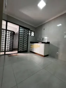 Casa com 2 Quartos para alugar, 70m² no Zona Central, Rio Claro