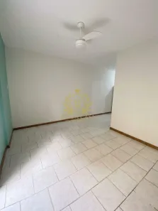 Sala Comercial para alugar, 30m² no Centro, Cabo Frio