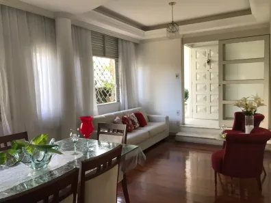 Casa com 5 Quartos à venda, 400m² no Brotas, Salvador