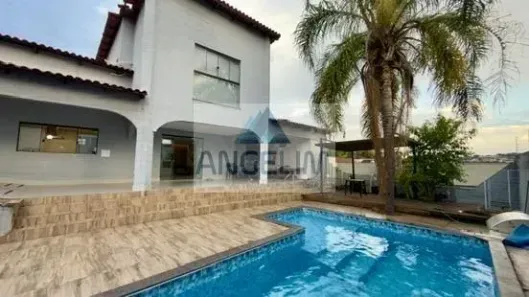 Sobrado com 4 Quartos à venda, 350m² no Setor Habitacional Arniqueira, Brasília