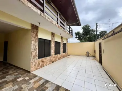 Sobrado com 4 Quartos à venda, 311m² no Chácara Machadinho II, Americana