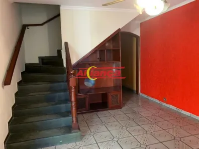 Sobrado com 3 Quartos para alugar, 140m² no Jardim Testae, Guarulhos