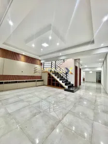 Sobrado com 3 Quartos para venda ou aluguel, 323m² no Portal dos Pinheiros II, Itapetininga