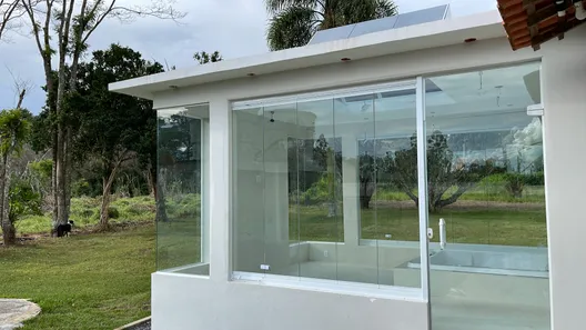 Fazenda/Sítio com 3 Quartos à venda, 350m² no Jardim Shangri-lá, Itapetininga