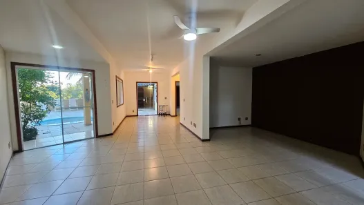 Casa de Condomínio com 4 Quartos à venda, 243m² no Freguesia (Jacarepaguá), Rio de Janeiro