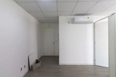 Ponto Comercial com 3 Quartos para alugar, 59m² no Várzea da Barra Funda, São Paulo
