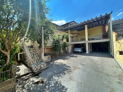 Casa com 2 Quartos à venda, 251m² no Posse, Nova Iguaçu