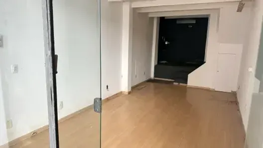 Ponto Comercial à venda, 50m² no Itaipu, Niterói