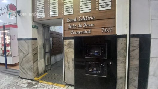 Sala Comercial à venda, 33m² no Centro, Juiz de Fora