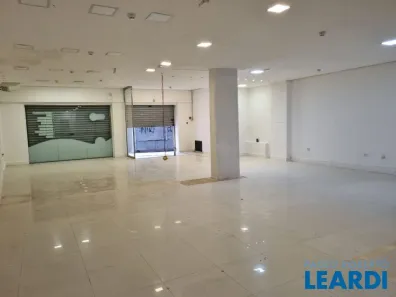Ponto Comercial com 1 Quarto para alugar, 205m² no República, São Paulo