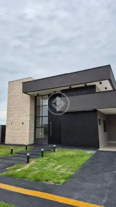 Casa de Condomínio com 3 Quartos à venda, 340m² no Parque Cidade, Goiânia