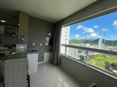 Apartamento com 2 Quartos à venda, 98m² no Pioneiros, Balneário Camboriú