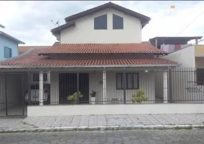 Sobrado com 3 Quartos à venda, 188m² no Cordeiros, Itajaí