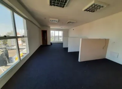 Sala Comercial à venda, 52m² no Jardim São Dimas, São José dos Campos