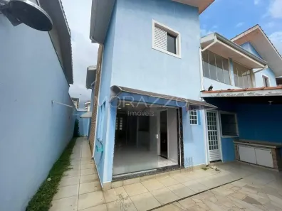 Sobrado com 3 Quartos para alugar, 150m² no Jardim Santa Maria, Jacareí