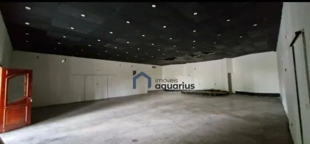 Galpão/Depósito/Armazém para alugar, 343m² no Vila Betânia, São José dos Campos