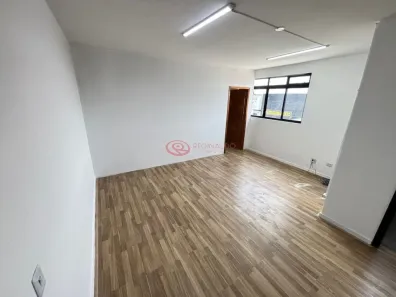 Sala Comercial para alugar, 55m² no Centro, Pinhais