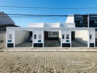 Casa com 2 Quartos à venda, 76m² no João Costa, Joinville