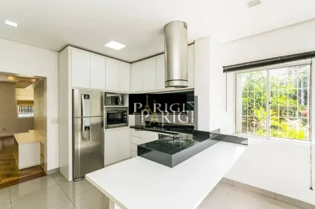 Apartamento com 2 Quartos para alugar, 94m² no Rio Branco, Porto Alegre