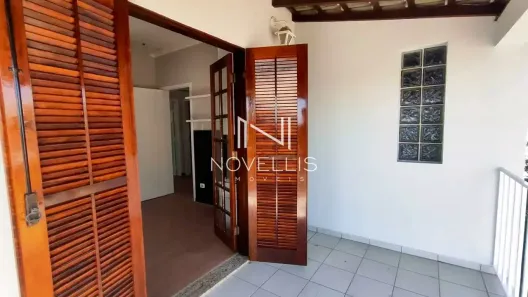 Casa de Condomínio com 4 Quartos para alugar, 250m² no Loteamento Villa Branca, Jacareí