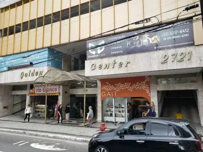 Sala Comercial para alugar, 46m² no Centro, Juiz de Fora