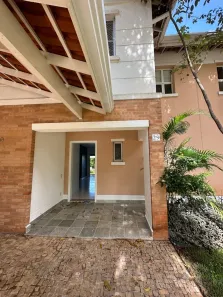 Casa de Condomínio com 3 Quartos para alugar, 175m² no Jardim das Paineiras, Campinas
