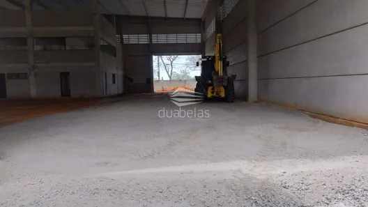 Galpão/Depósito/Armazém para alugar, 1300m² no Vila Galvão, Caçapava